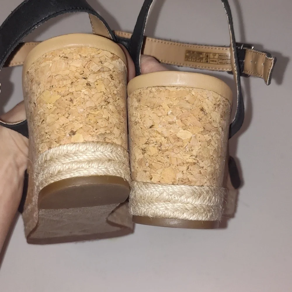 UGG Joslyn Espadrille Wedge Sandal | Black | Size 10